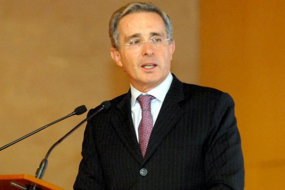 alvaro_uribe_velez_11-1