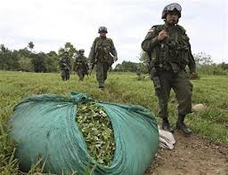 militares y coca