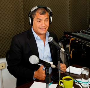 ecuador_correa_radio