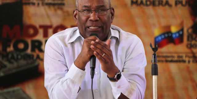 Aristobulo-Isturiz-060816