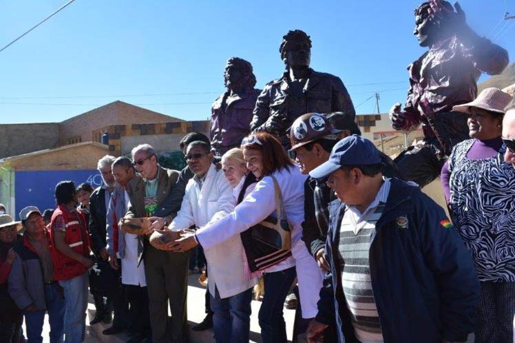 bolivia_che_homenaje