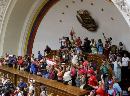 uebloasamblea10ht14772536681477257309-jpg_645348248