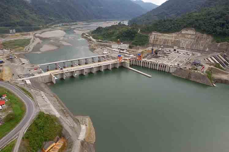 ecuador-hidroelec-cocacodosinclair