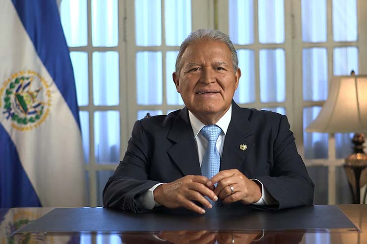 salvador-sanchez-ceren