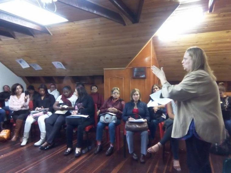 MUJERES-COMUNISTAS-COLOMBIA