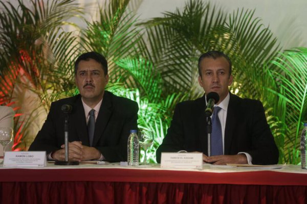 Tareck-El-Aissami-2