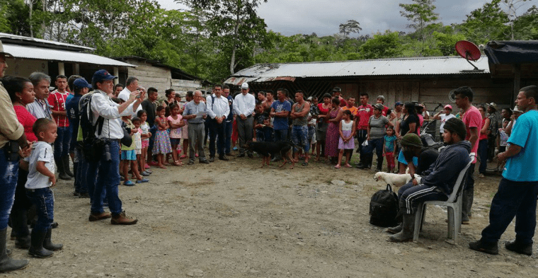 paramilitares-1160-2