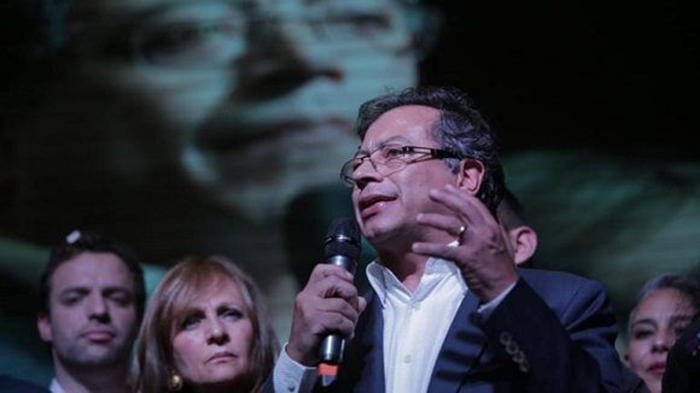 gustavo-petro-colombia-580x326